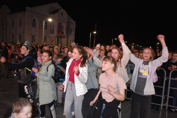 Фоторепортаж: завершения  вечерней части празднования Дня Победы в Алексеевском