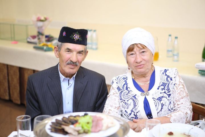Полувековой юбилей семьи Хамзиных из Алексеевского района