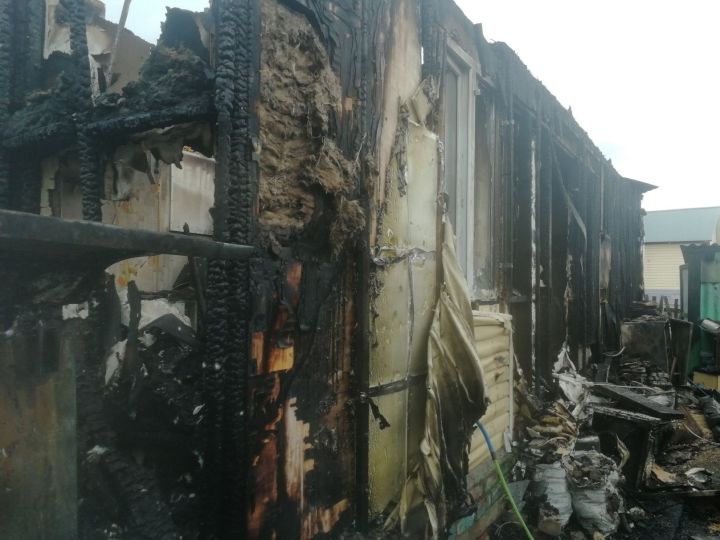 31 мая в селе Мокрые Курнали Алексеевского района произошел пожар в частном доме