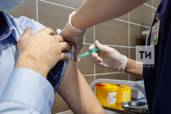 Минздрав РТ: медики, которые торгуют фальшивыми справками о прививках будут наказаны жестко
