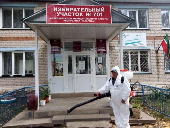 Все 46 избирательных участков Алексеевского района подверглись санитарной обработке