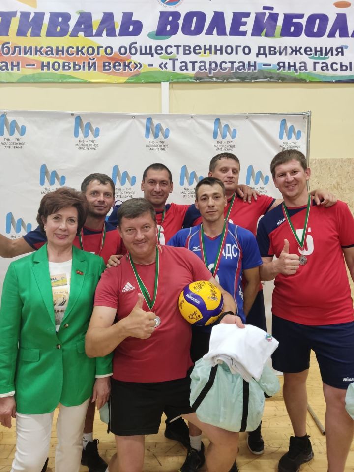Алексеевск волейболчылары республика турнирында икенче булдылар