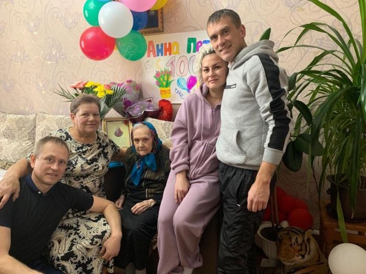Столетний юбилей отметила ветеран ВОВ Анна Носова