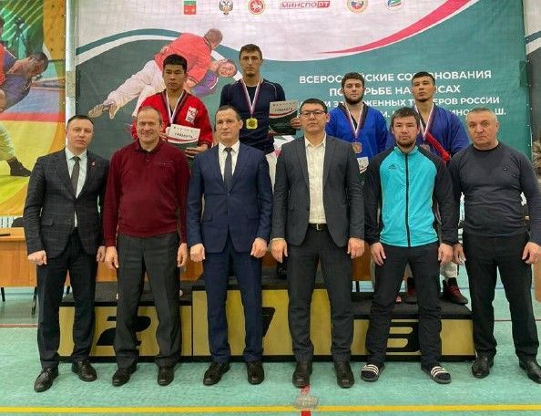 Алексеевские борцы заняли весь пьедестал Всероссийского турнира по борьбе на поясах