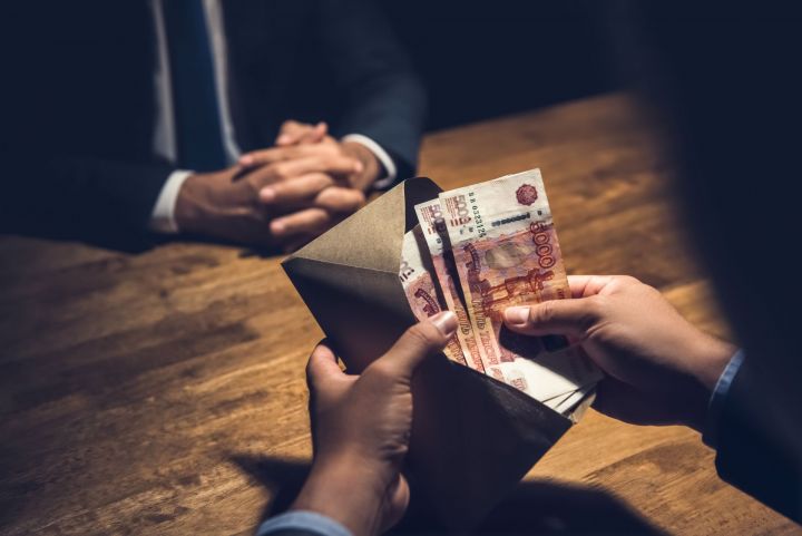Под суд пойдет депутат сельсовета в РТ за присвоение почти 400 тысяч рублей