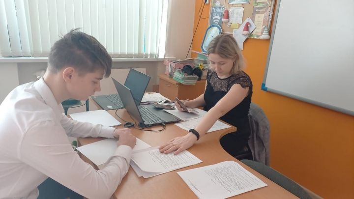 Алексеевские девятиклассники прошли итоговое собеседование по русскому языку