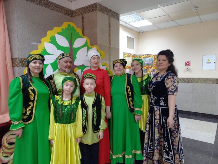 Около сотни учеников и педагогов Алексеевского района выступили на конкурсе «Без бергә»
