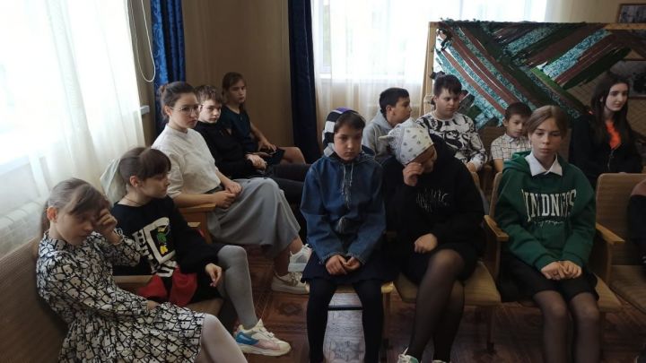 Выпускник воскресной школы рассказал детям о службе в СВО