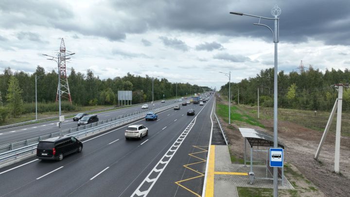 Участок автодороги Казань - Оренбург на южном въезде в Казань расширили до шести полос движения