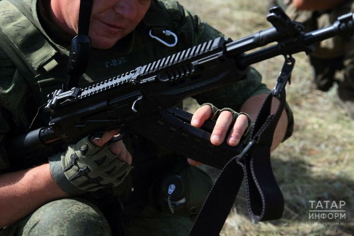 «Выскочил на нас ВСУшник, как черт лохматый»: фронтовые байки от участника спецоперации