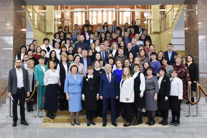 В школах Алексеевского района пройдут Парламентские уроки