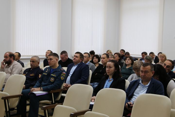 В Алексеевском районе прошло заседание комиссии по безопасности дорожного движения