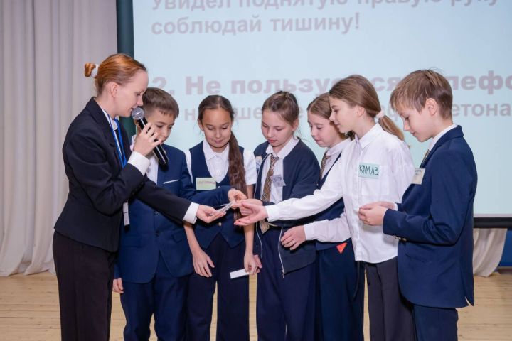 Дорога к безопасности: школьники Казани осваивают ПДД