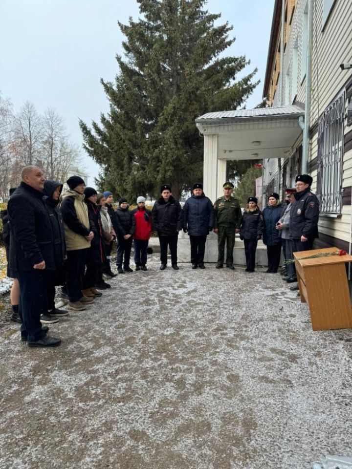 В Алексеевском прошёл День памяти сотрудников органов внутренних дел РФ