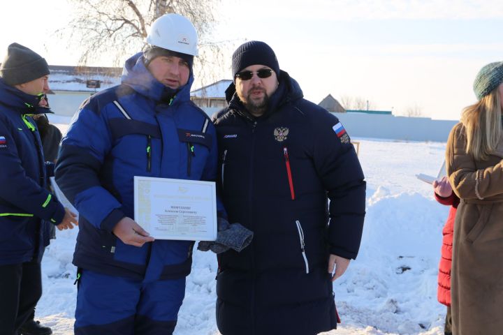 В Нижних Тиганах открыли мост после полной реконструкции