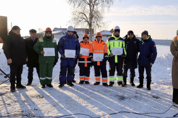 В Нижних Тиганах открыли мост после полной реконструкции