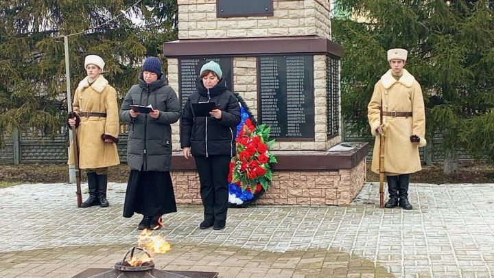 В Билярске почтили память неизвестных героев