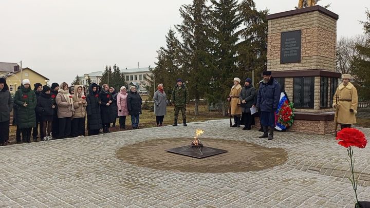 В Билярске почтили память неизвестных героев