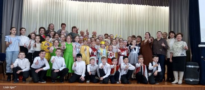 В Алексеевском районе завершился муниципальный этап детского республиканского фестиваля народного творчества «Без бергә»