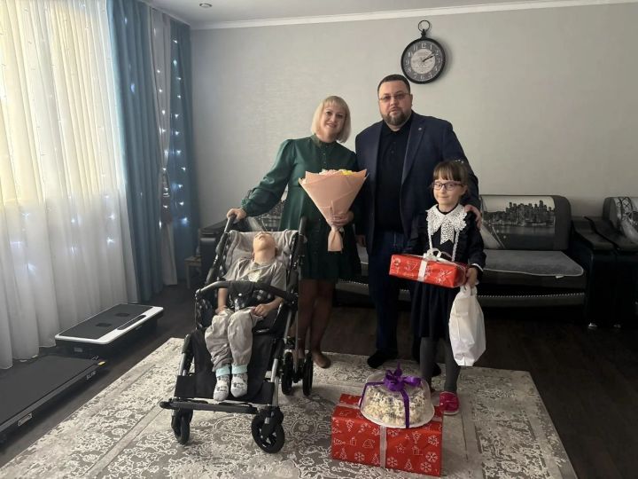 Новогодние чудеса от главы Алексеевского района
