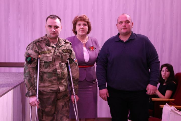 В районном Доме культуры прошел концерт, посвященный открытию Года героев в РФ