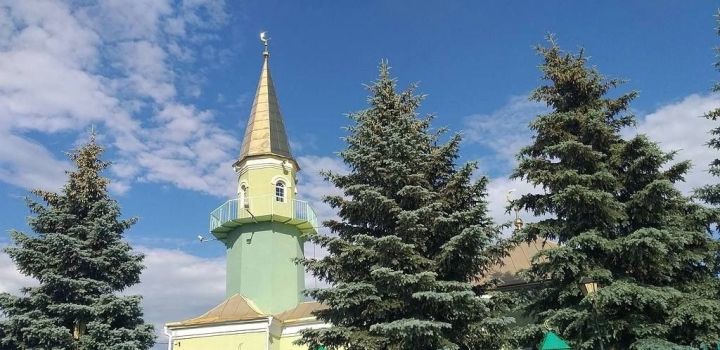 Глава Алексеевского района поздравляет мусульман с Ураза-байрам