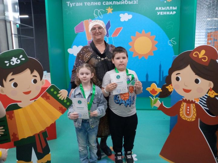 Республиканский чемпионат собрал юных знатоков родного языка