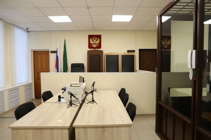 Мировой суд Алексеевского района назначил арест за управление без прав