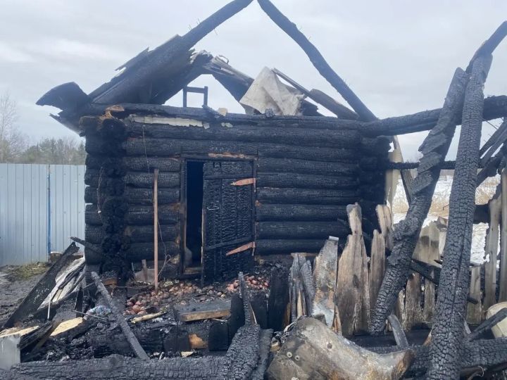 В селе Ерыкла произошел пожар в частной бане
