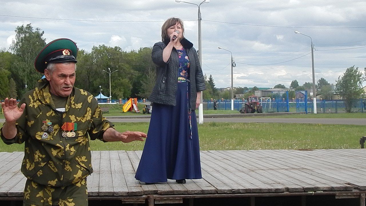 К 100 летию пограничных войск в Алексеевском на Соборной площади состоялся концерт