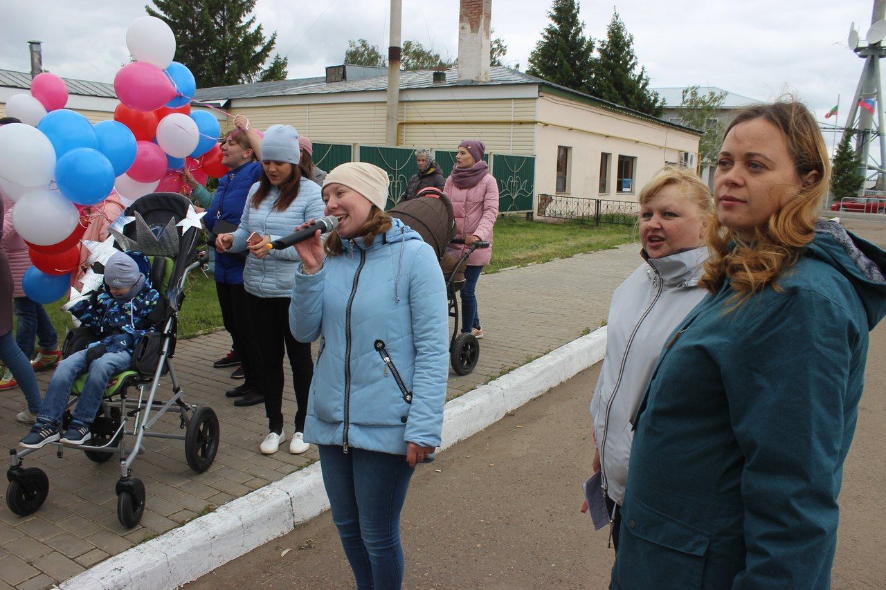 В Алексеевском состоялся марш в рамках Фестиваля беременных и младенцев «Пробег в колясках»