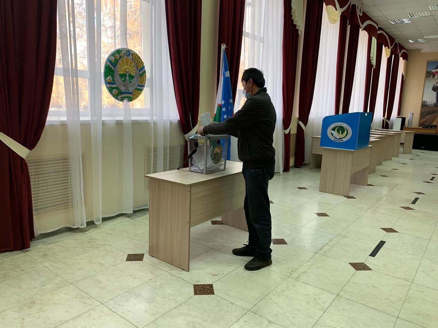 В Алексеевском состоялось досрочное голосование по выборам президента Узбекистана