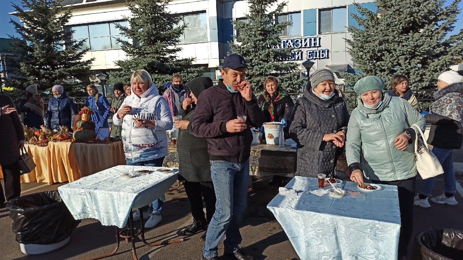Фоторепортаж: в Алексеевском районе прошла сельскохозяйственная ярмарка
