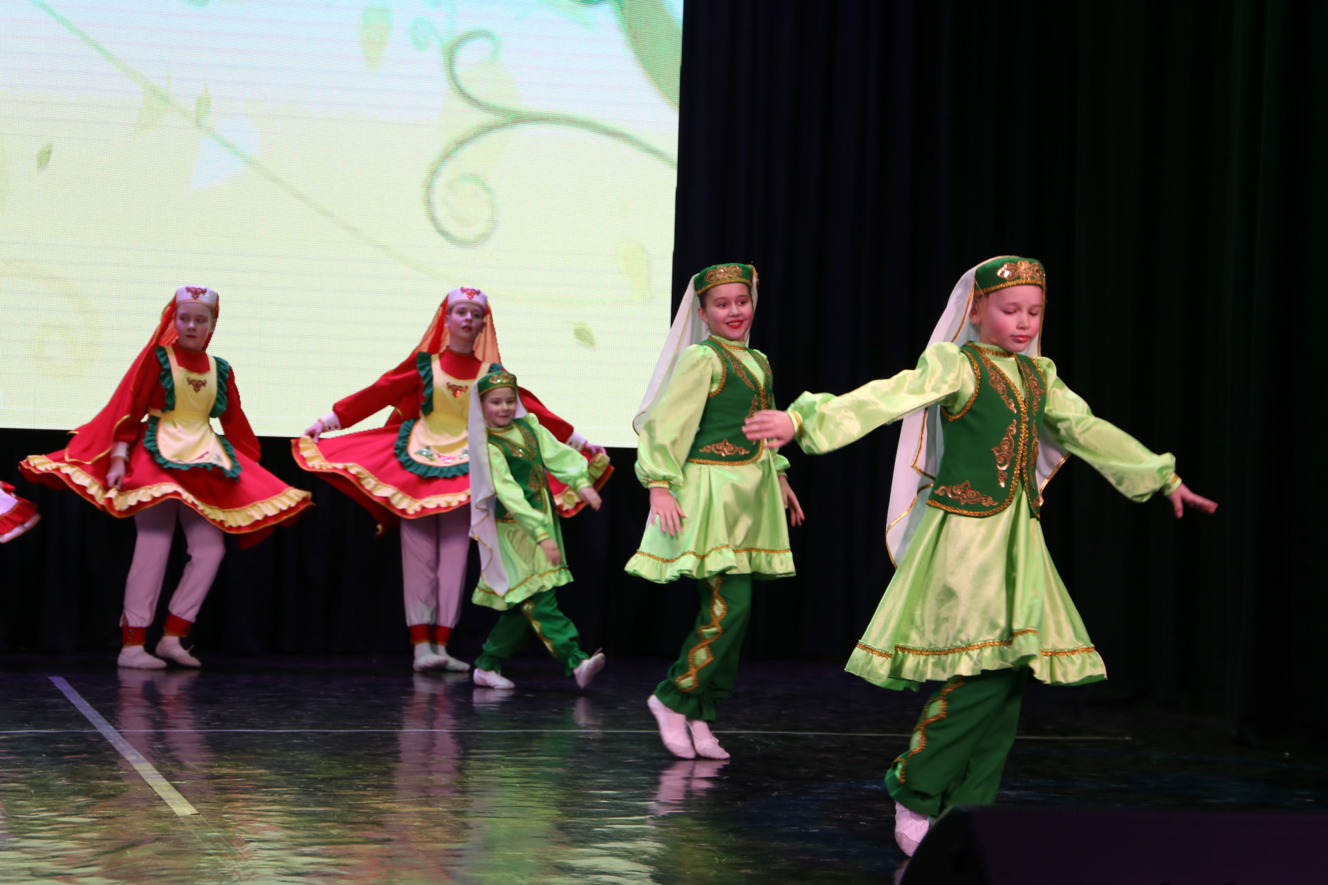 В Алексеевском прошел этно-хореографический фестиваль