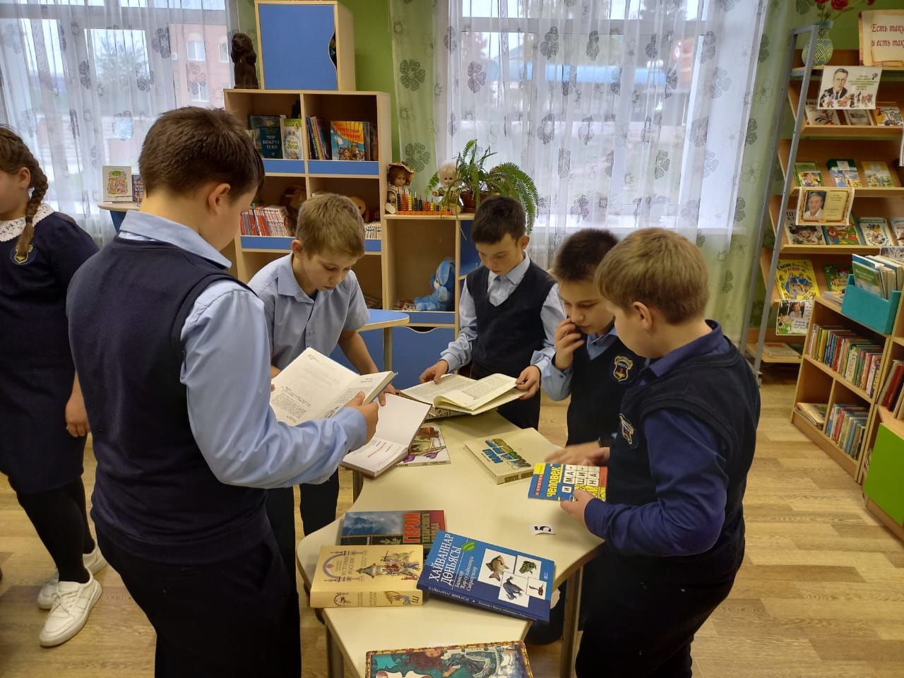 Алексеевские школьники побывали в «Удивительном путешествии в мир библиотеки»