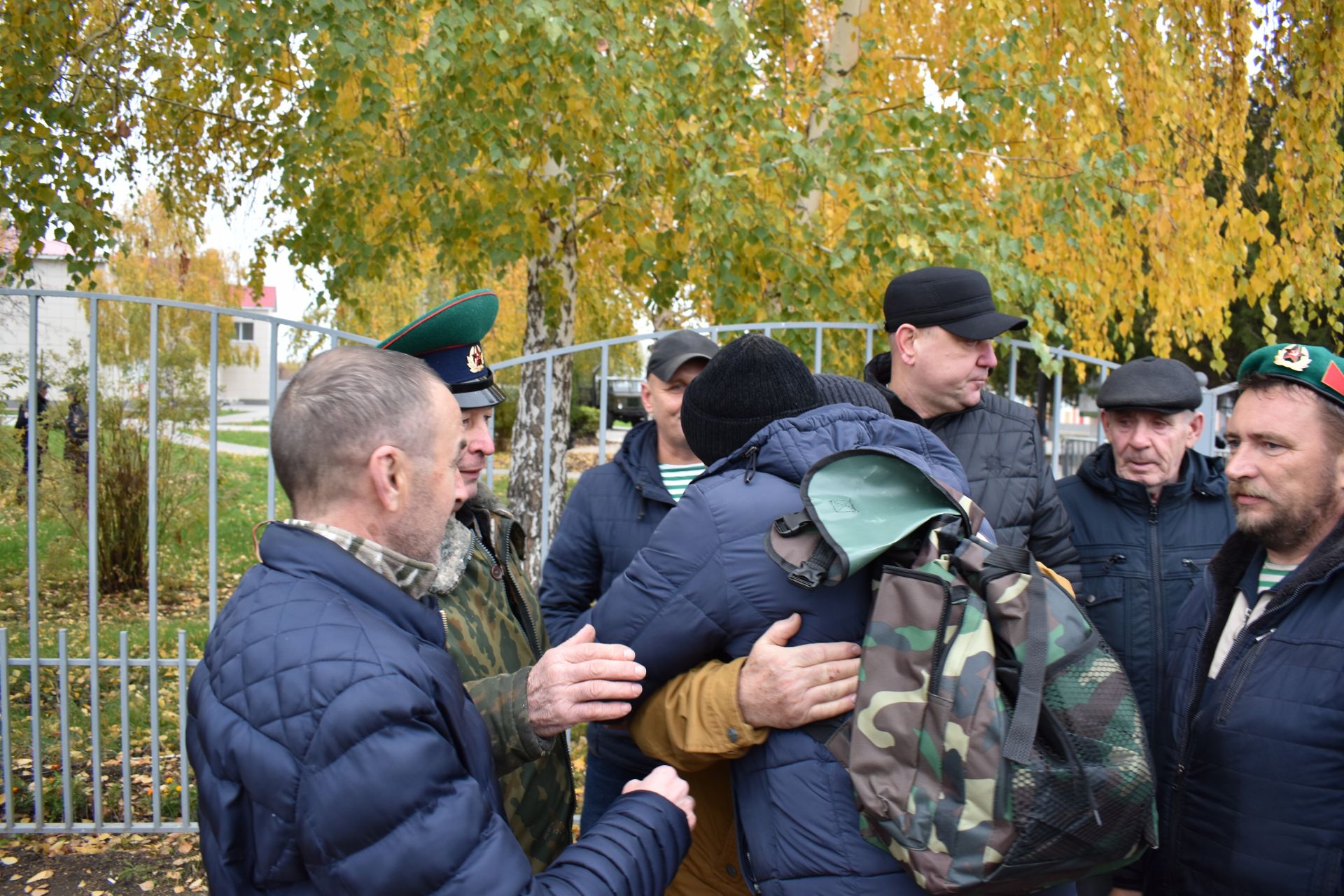 В Алексеевском проводили мобилизованных на учебный полигон