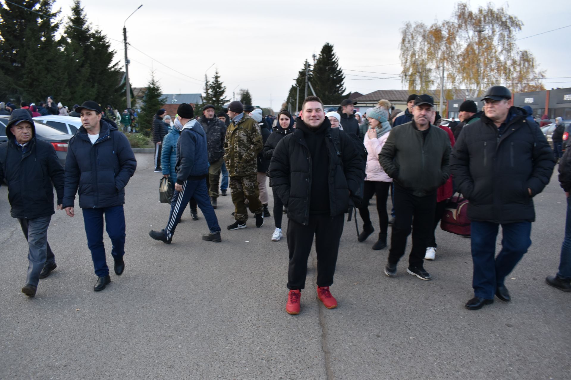 В Алексеевском проводили на учебный полигон четвертую команду мобилизованных