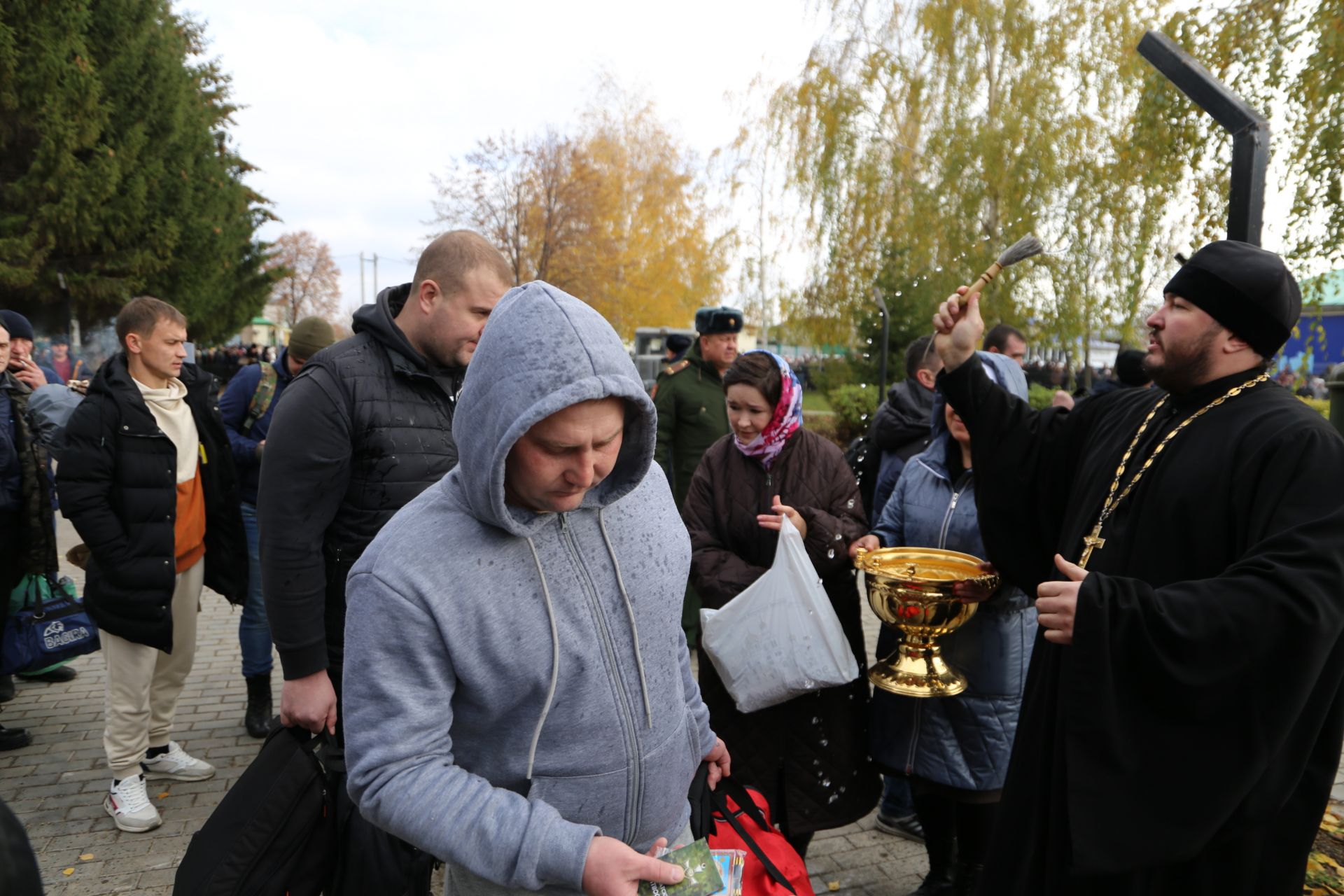 В Алексеевском проводили на учебный полигон четвертую команду мобилизованных