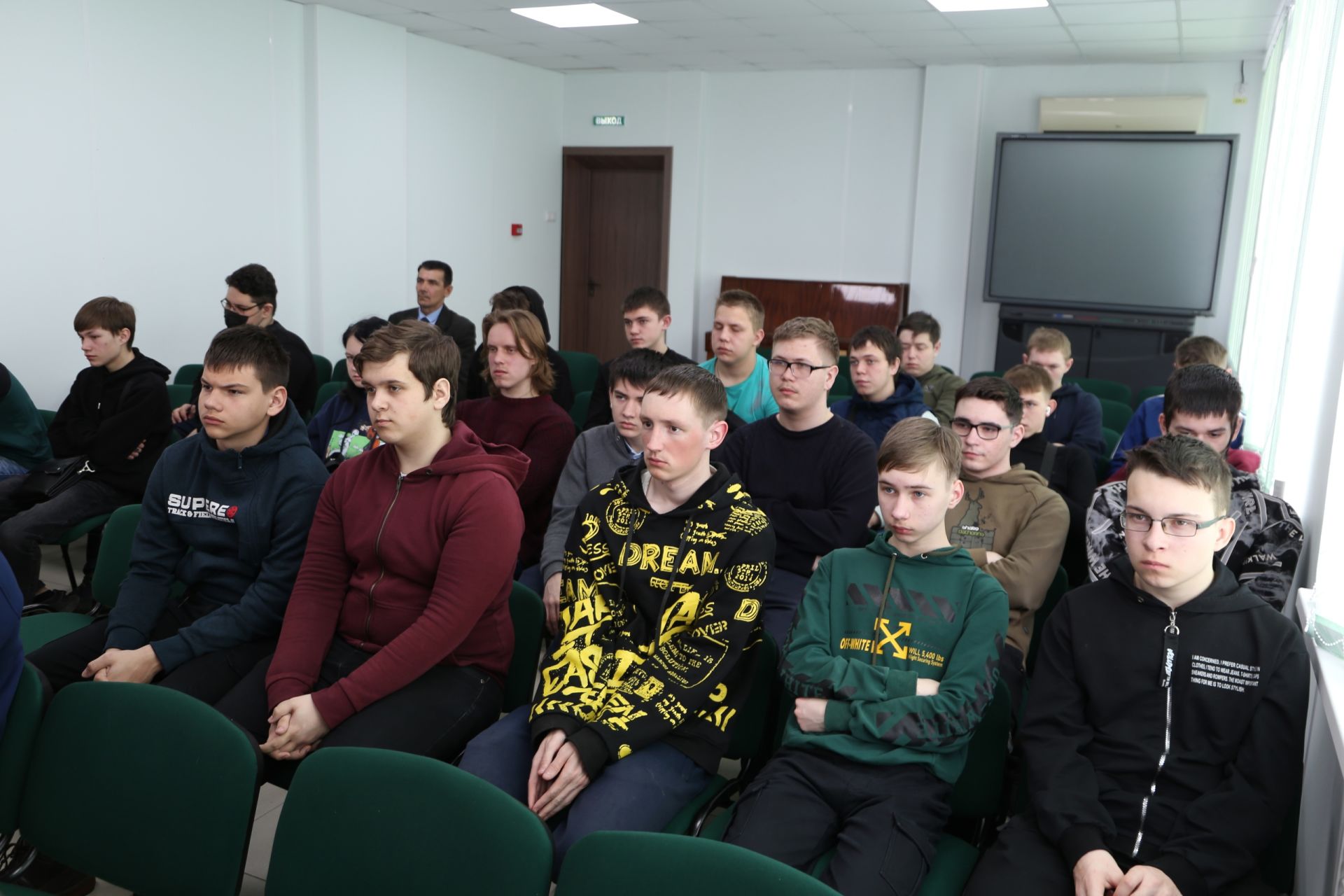 Алексеевские студенты к службе в армии готовы