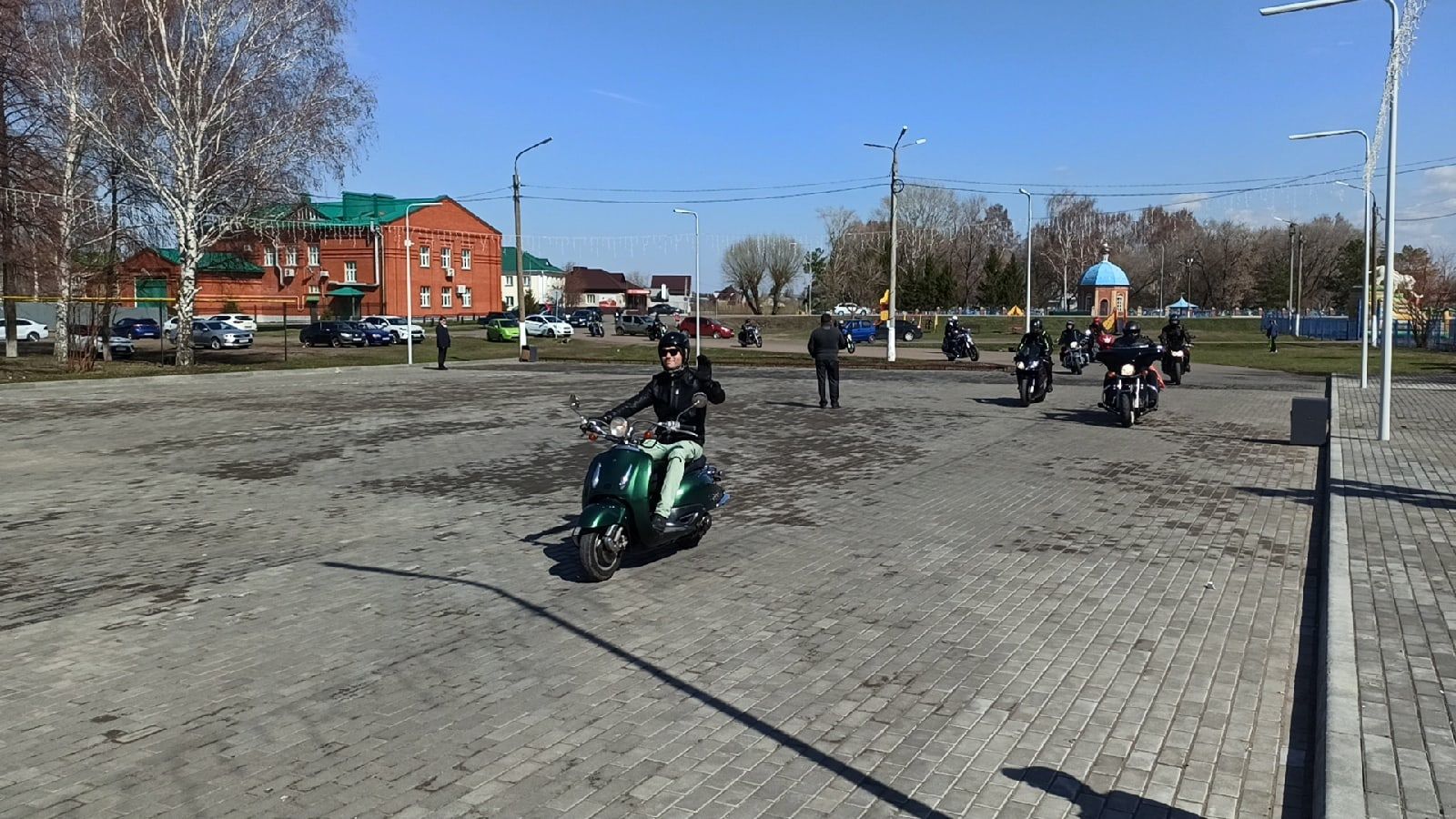 В Алексеевское доставили Благодатный огонь