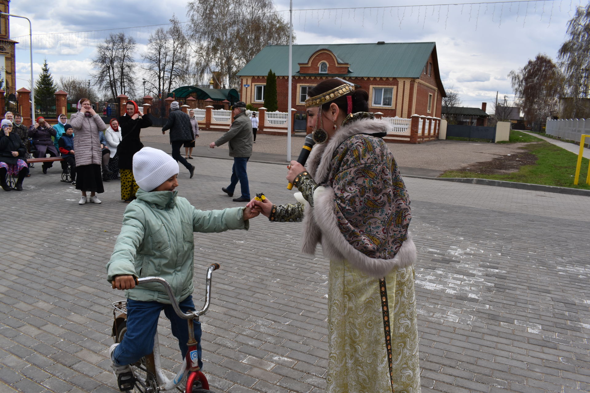 В Алексеевском прошёл пасхальный концерт Анны Сизовой