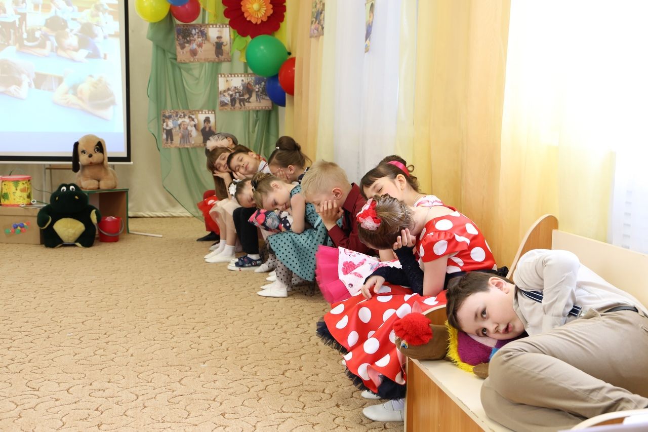 Выпускной в алексеевском детском саду «Ромашка» прошел в ретро-стиле