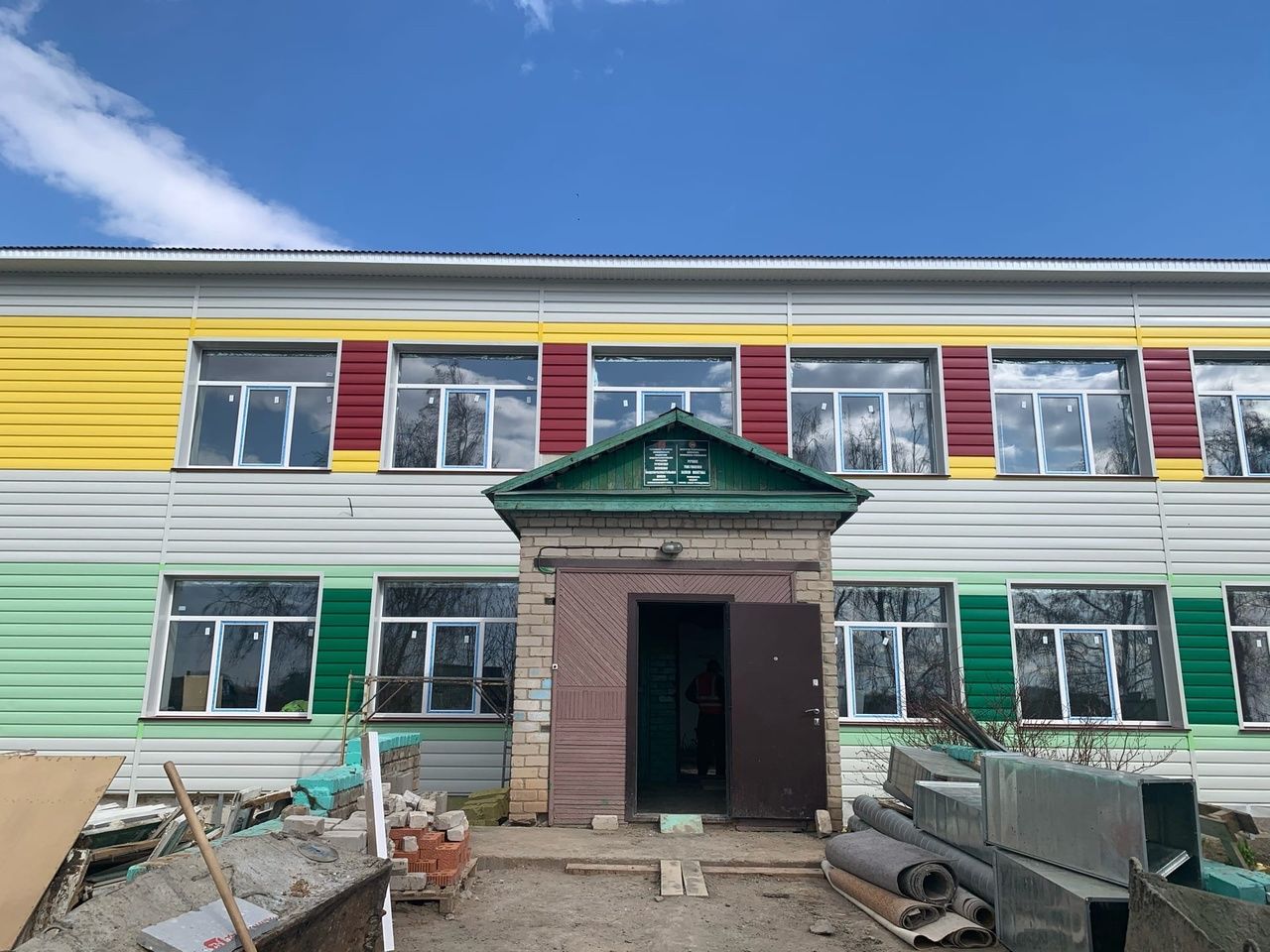 В Билярске полным ходом идёт ремонт здания, где раньше располагался сельский Дом культуры
