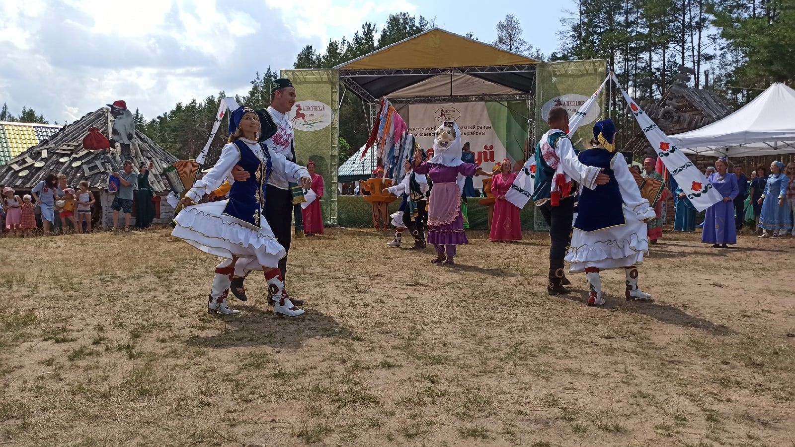 Фоторепортаж: яркие моменты церемонии открытия владимирского Сабантуя