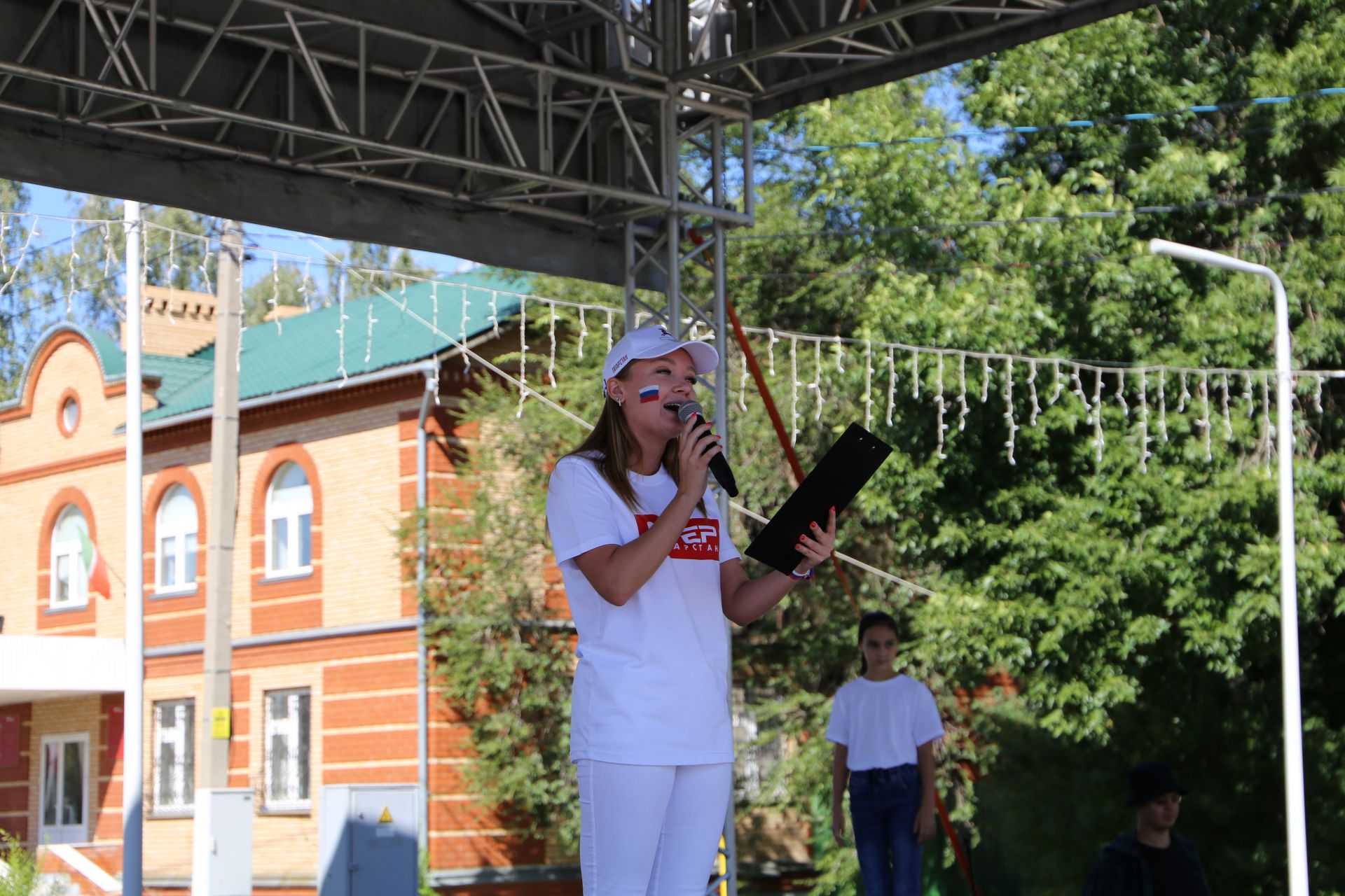 Алексеевцы провели велопробег в преддверии празднования Дня Государственного флага Российской Федерации