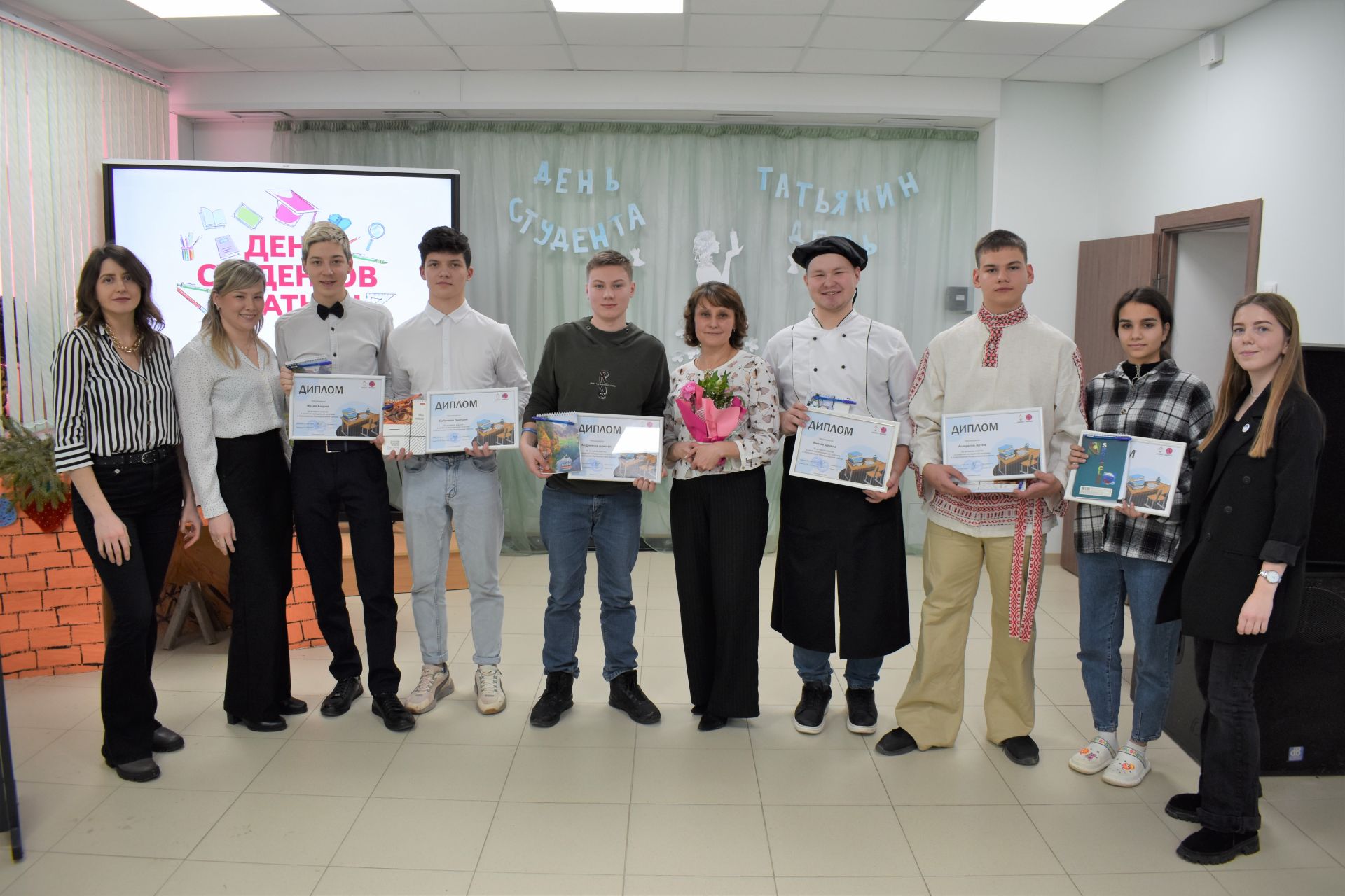 В Алексеевском аграрном колледже весело прошел День студента.
