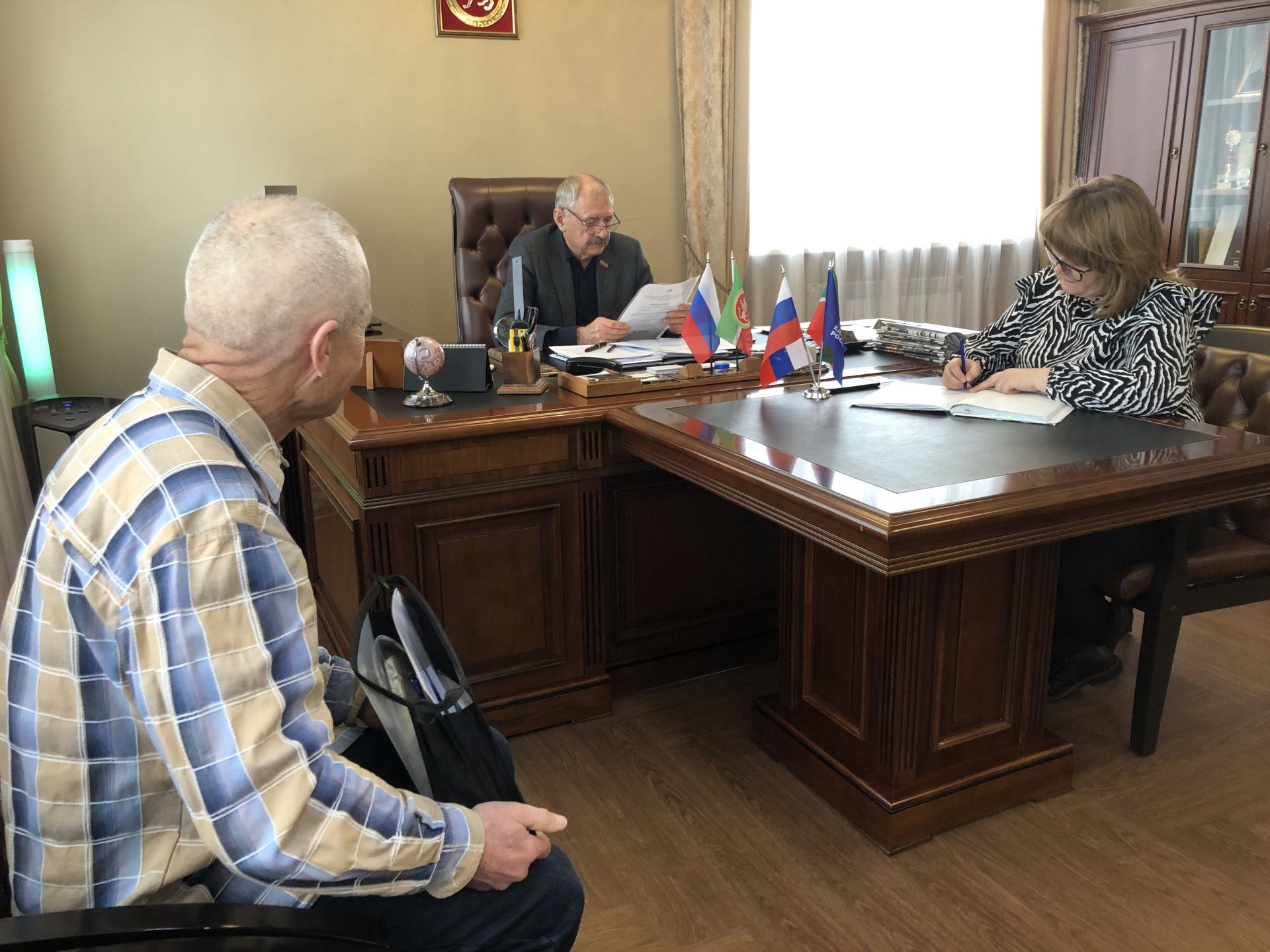 Депутат Госсовета РТ Фоат Валиев принял алексеевцев