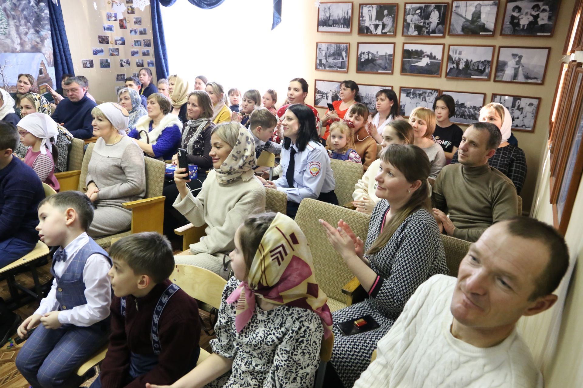 В алексеевской воскресной школе прошел рождественский концерт