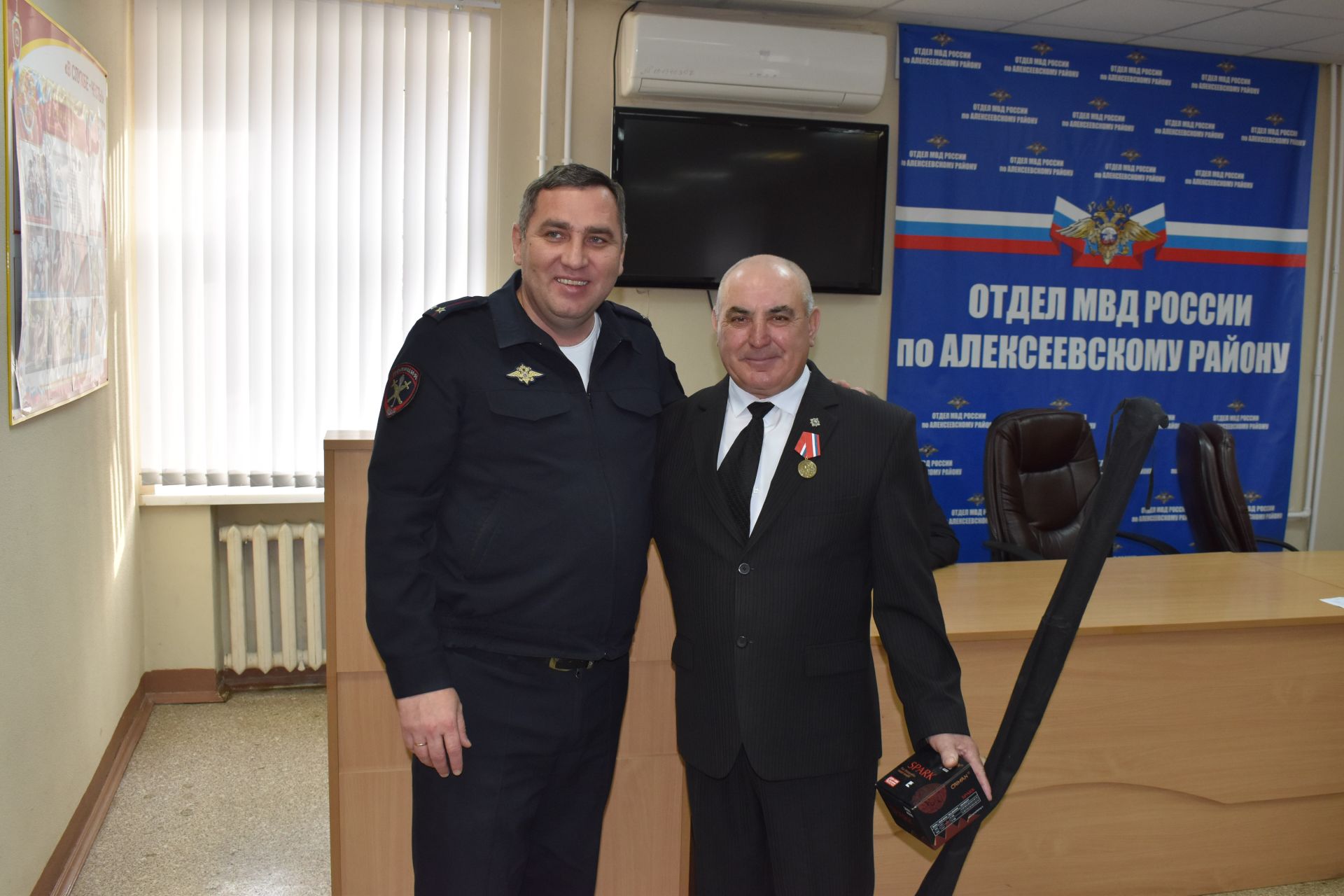 Председателя Совета ветеранов МВД Алексеевского района поздравили с юбилеем