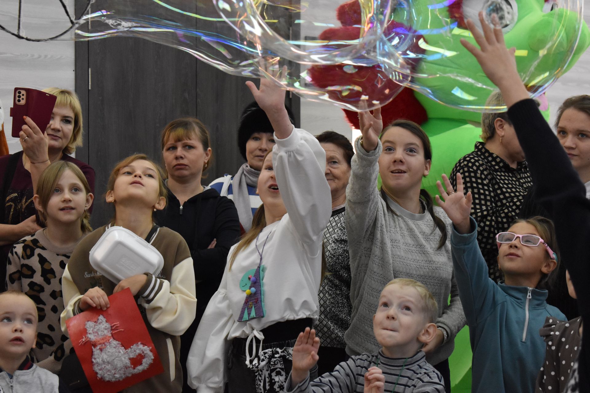 В Алексеевском детям с ограниченными возможностями устроили праздник